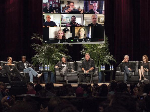 Virtuelle Reunion der TNG-Stars. Oben: das Zoom Meeting. Unten: Eine Reunion im Jahr 2014