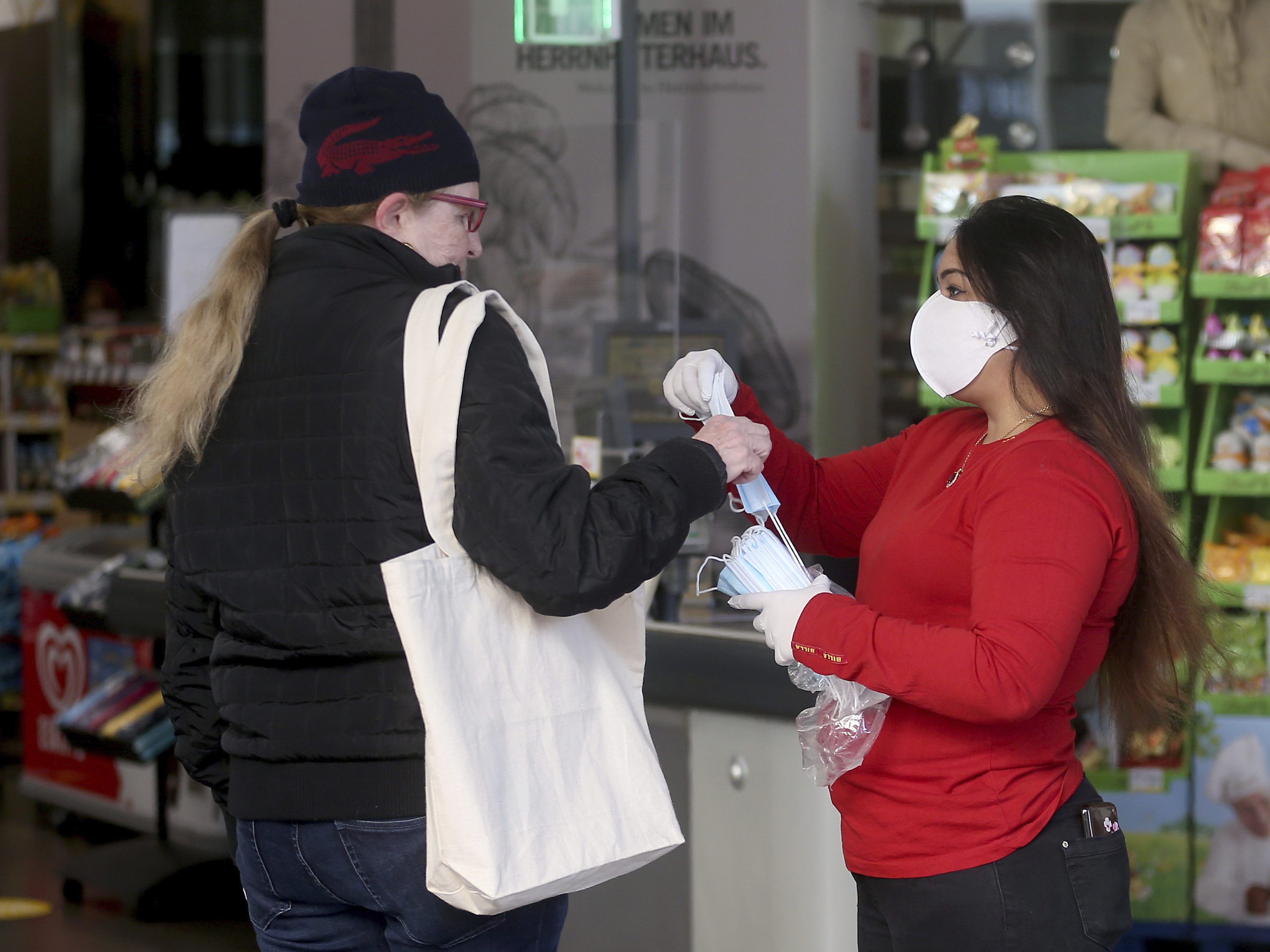 Ab heute ist die Maske im Supermarkt verpflichtend.