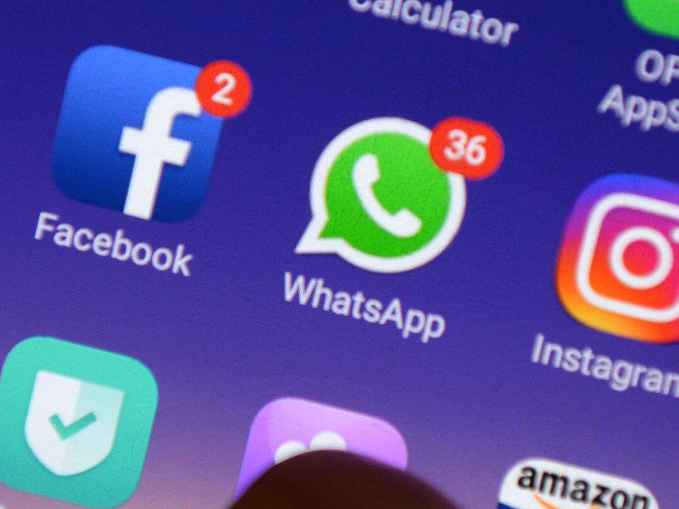 WhatsApp und Instagram sind beide Teil des Facebook-Konzerns.