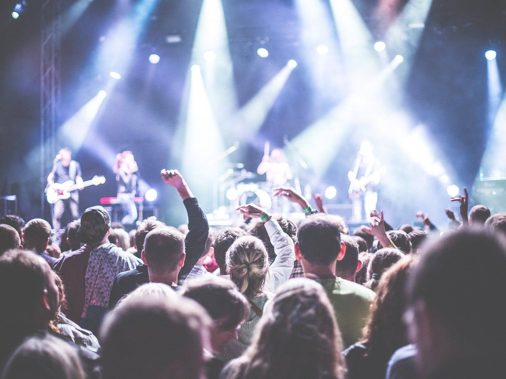 Nicht verpassen: Am Freitag steigt das erste "Alive Wohnzimmer Festival". Nicht verpassen: Am Freitag steigt das erste "Alive Wohnzimmer Festival".