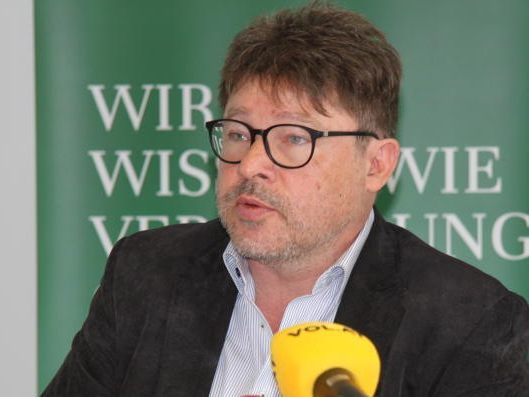 Burkhard Walla