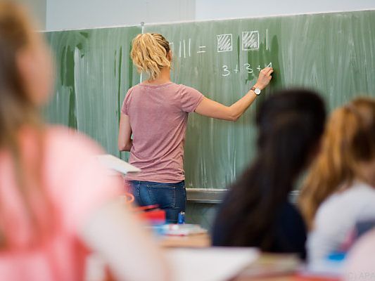 Unterricht findet an den zwei Fenstertagen statt