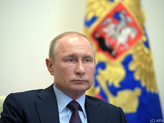 Kremlchef Wladimir Putin gratulierte seinen Kollegen Kremlchef Wladimir Putin gratulierte seinen Kollegen