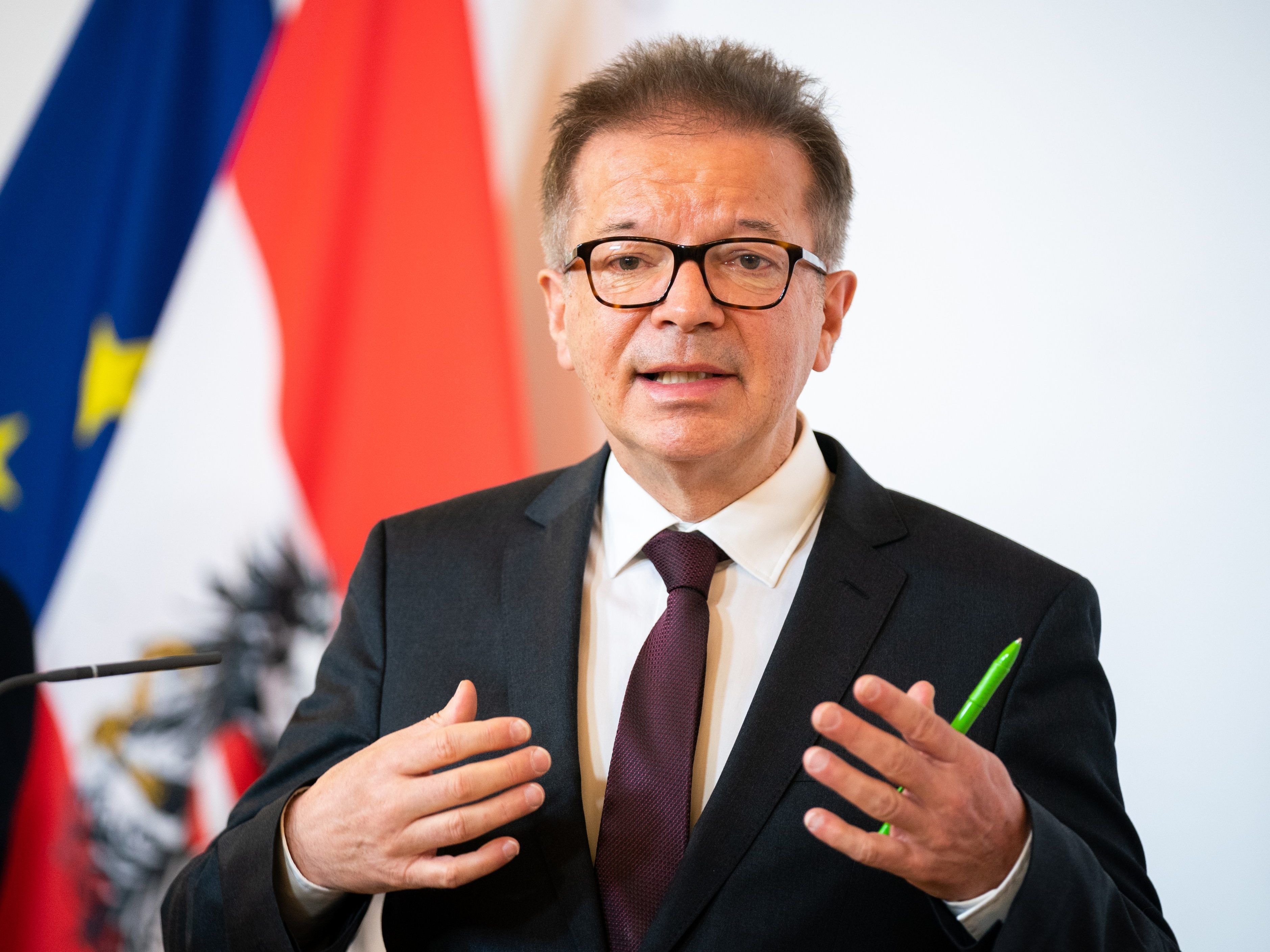 Antikörpertest zeigen, ob jemand das Virus bereits hatte Antikörpertest zeigen, ob jemand das Virus bereits hatte