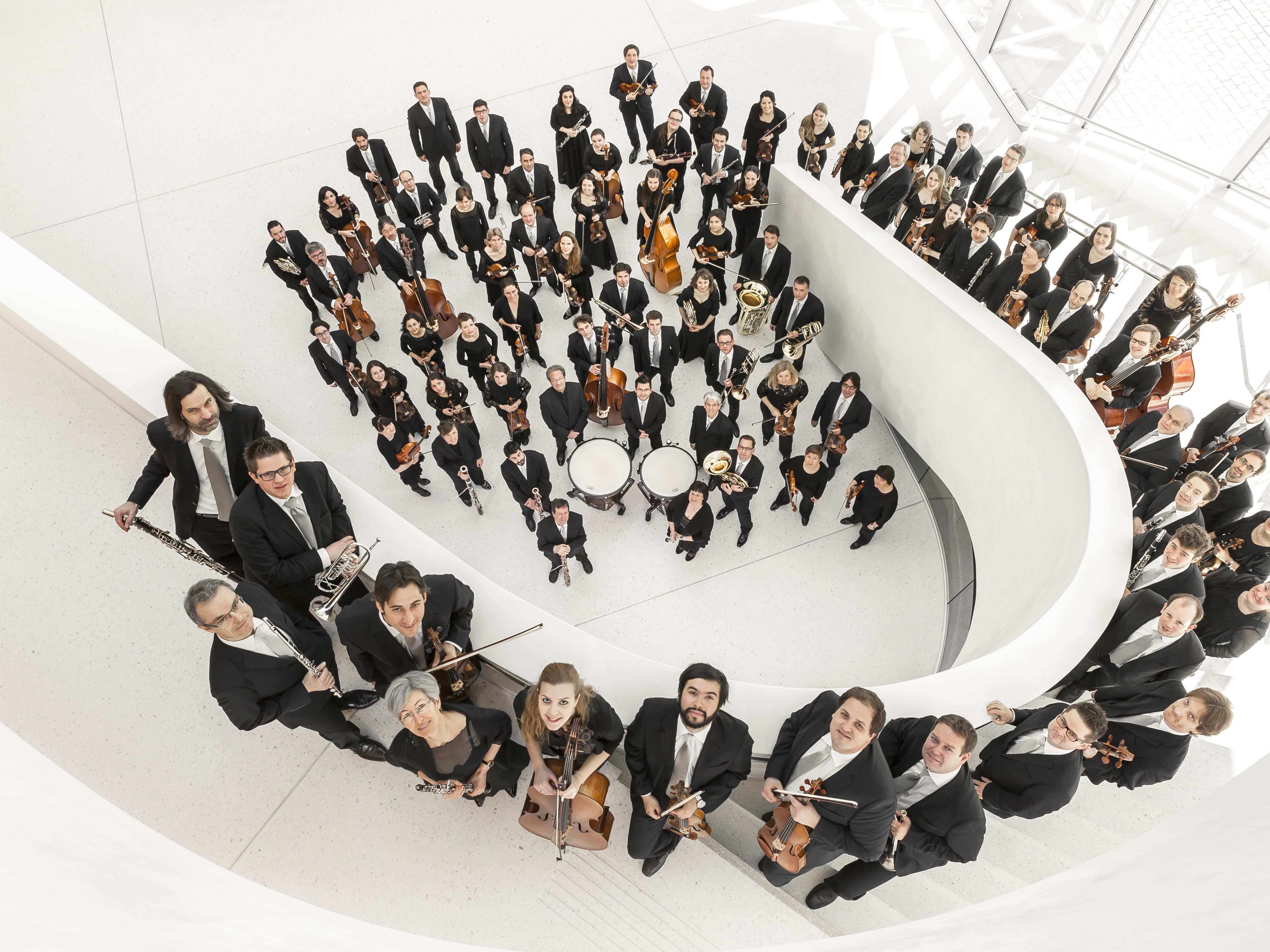 Das Repertoire des Symphonieorchester Vorarlberg bewegt sich zwischen zeitgenössischer Musik und klassischen Werken.