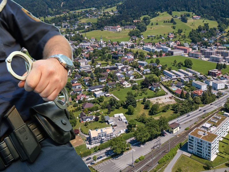 Betrunker wurde ins LKH Rankweil gebracht Betrunker wurde ins LKH Rankweil gebracht