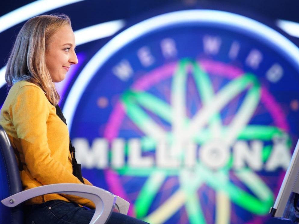 Kandidatin rauschte mit Hilfe des Millionärs-Joker auf 500 Euro runter. Kandidatin rauschte mit Hilfe des Millionärs-Joker auf 500 Euro runter.