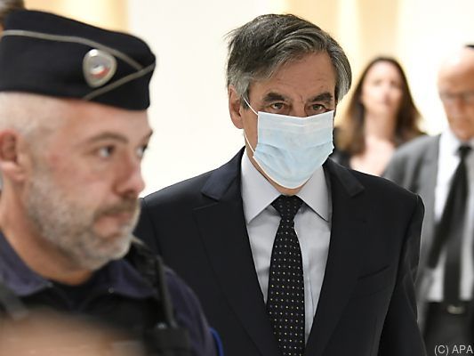 François Fillon beim Gang ins Gericht