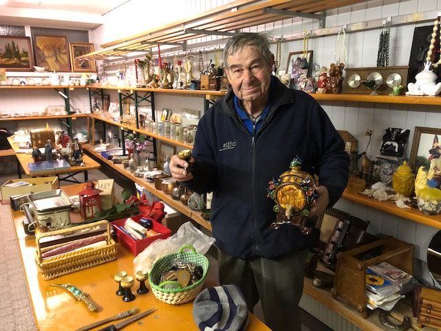 Die Besucher dürfen sich wieder auf ein umfangreiches Sortiment beim DSV-Flohmarkt freuen. Die Besucher dürfen sich wieder auf ein umfangreiches Sortiment beim DSV-Flohmarkt freuen.