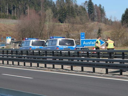 Der Kontrollpunkt an der A96 wird wieder abgebaut