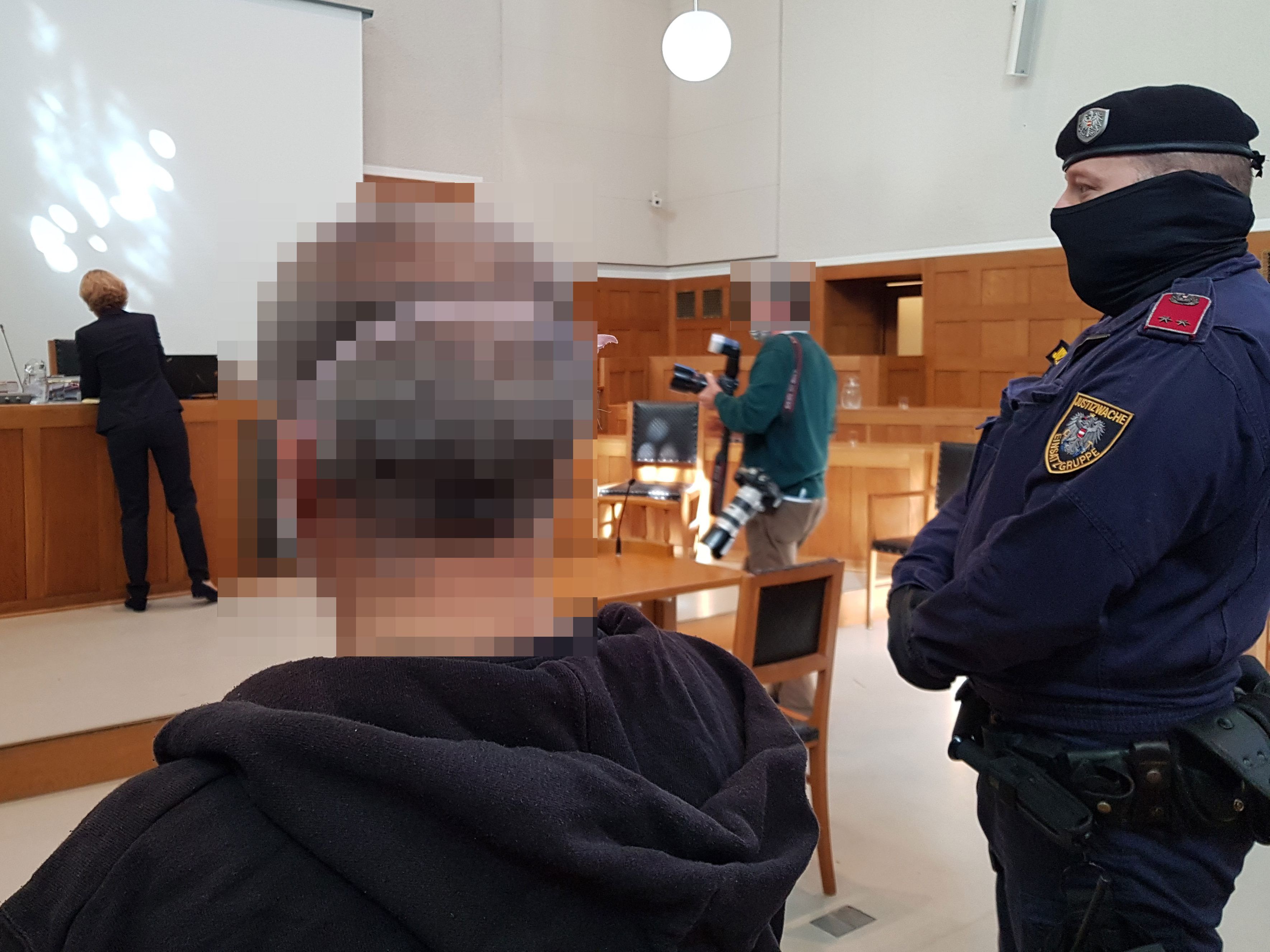 Schuldig oder nicht schuldig rückt immer näher an die Laienrichter heran.