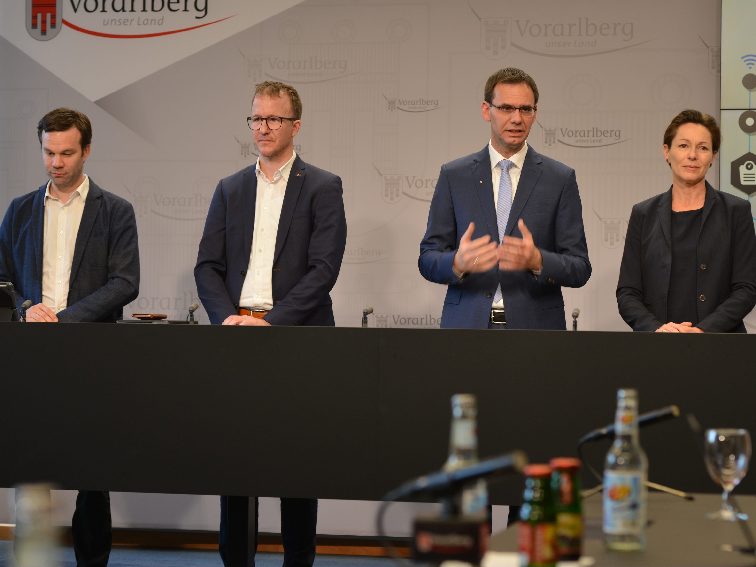 Neuer Lagebericht
