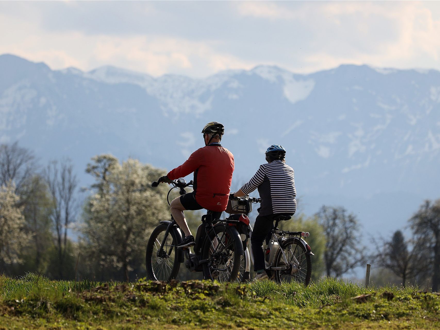 E-Bikes machen auch Ältere wieder mobil.