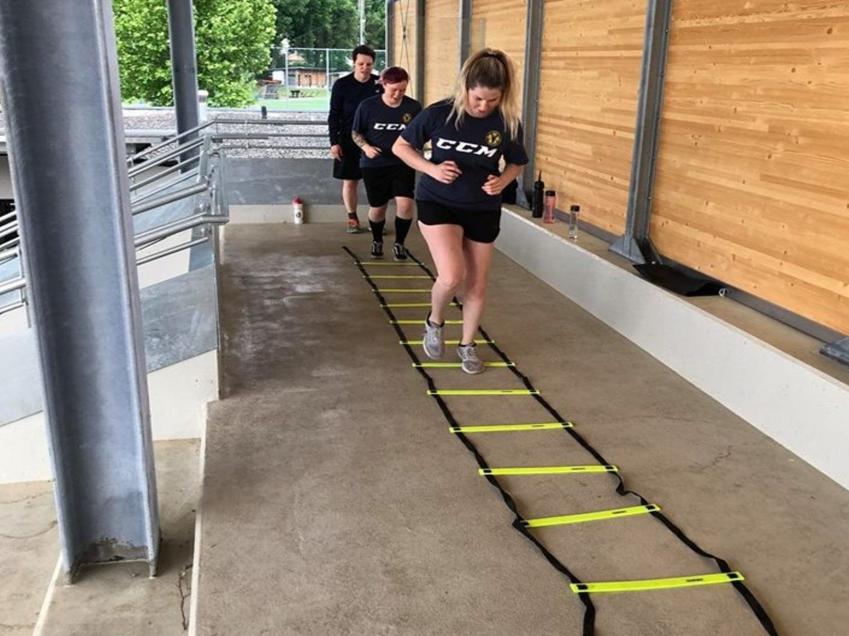 Die HSC Ladies beim ersten gemeinsamen Training für die neue Saison Die HSC Ladies beim ersten gemeinsamen Training für die neue Saison
