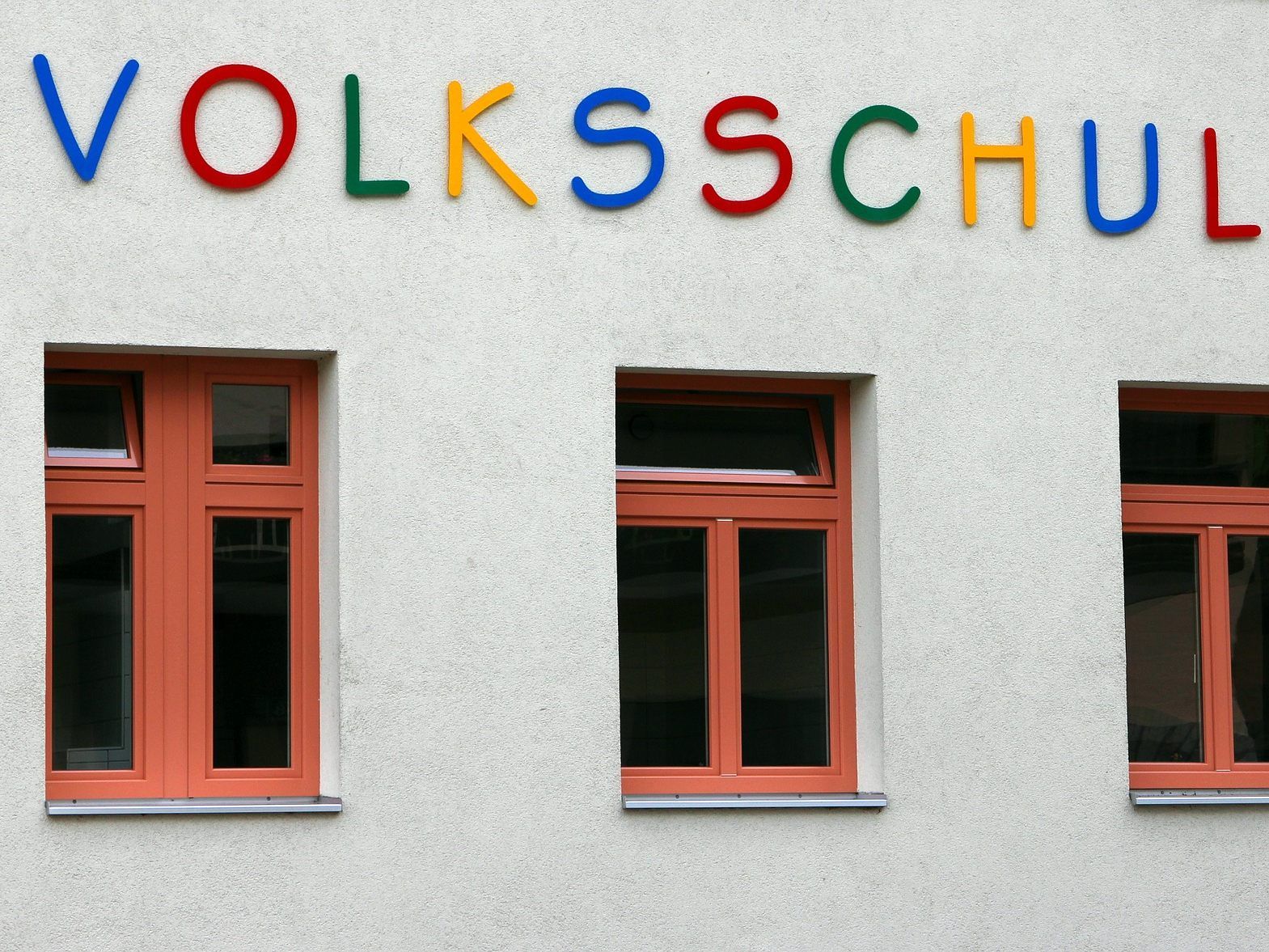 An Österreichs Volksschulen herrscht Kopftuchverbot.