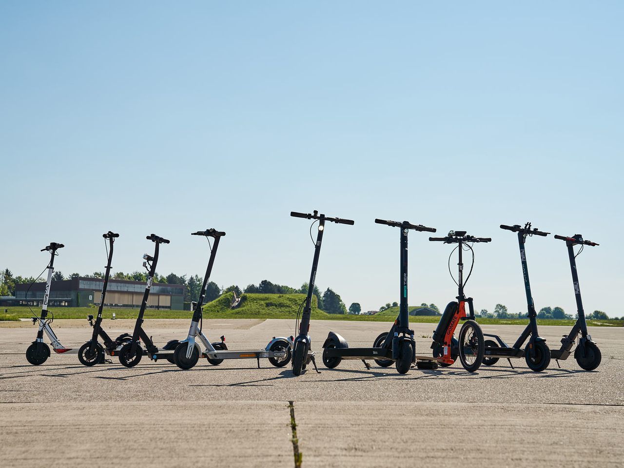 Der ÖAMTC testete 9 E-Scooter.