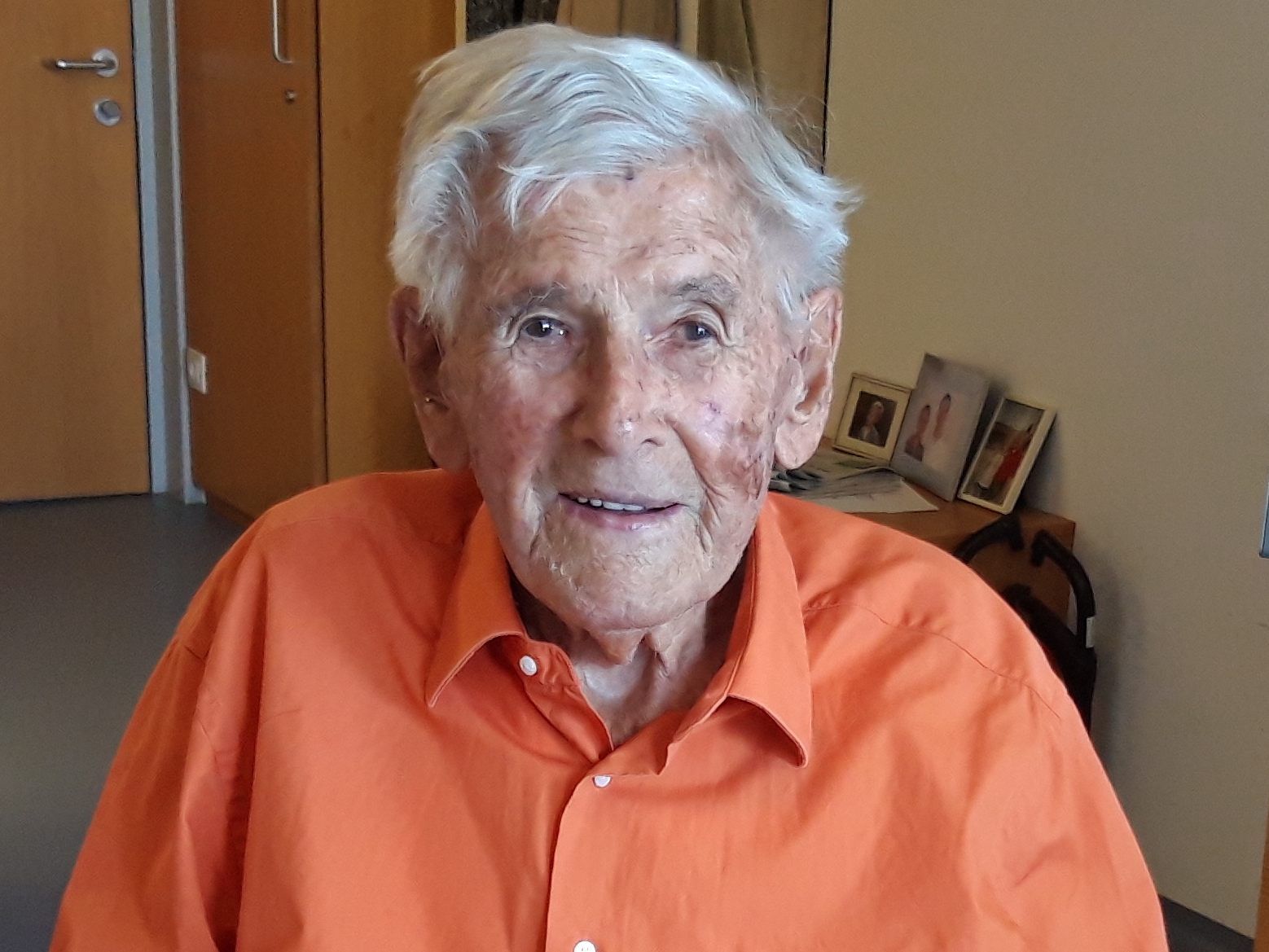Den 100. Geburtstag feiert Eugen Mäser im Pflegeheim Höchsterstraße.