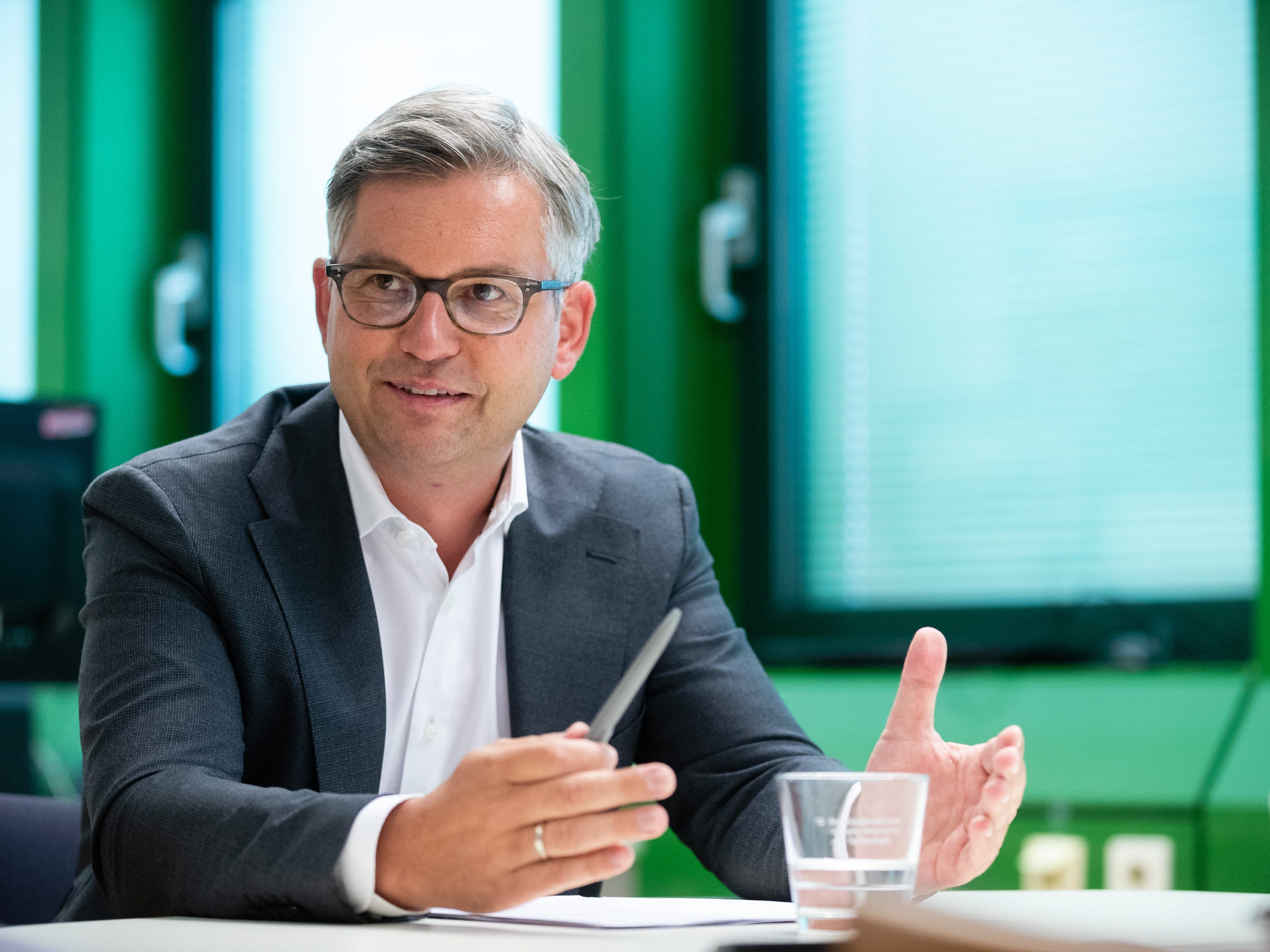 Schon jetzt ist der Staatssekretär Präsident des TC Bregenz Schon jetzt ist der Staatssekretär Präsident des TC Bregenz