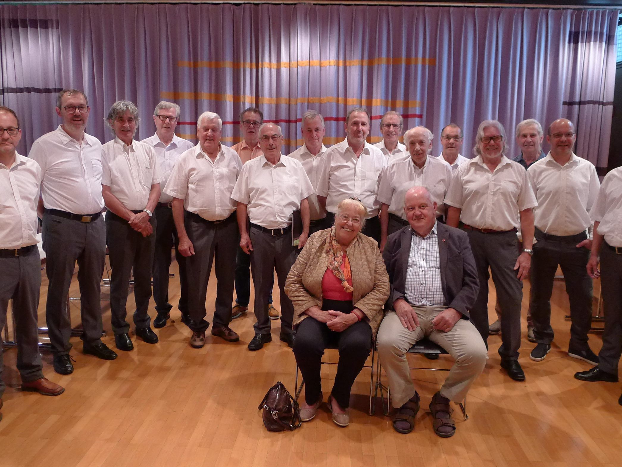 Geburtstagsständchen im Pfarrsaal
