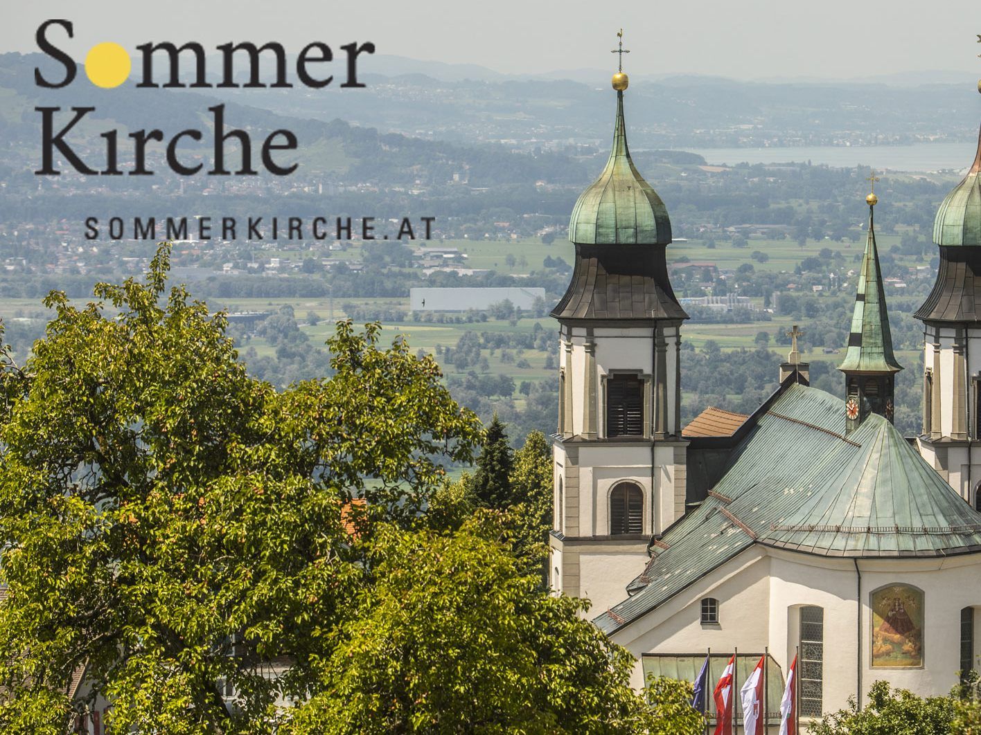 Von Bildstein aus hat man einen wunderschönen Ausblick über das Rheintal und den Bodensee. Von Bildstein aus hat man einen wunderschönen Ausblick über das Rheintal und den Bodensee.