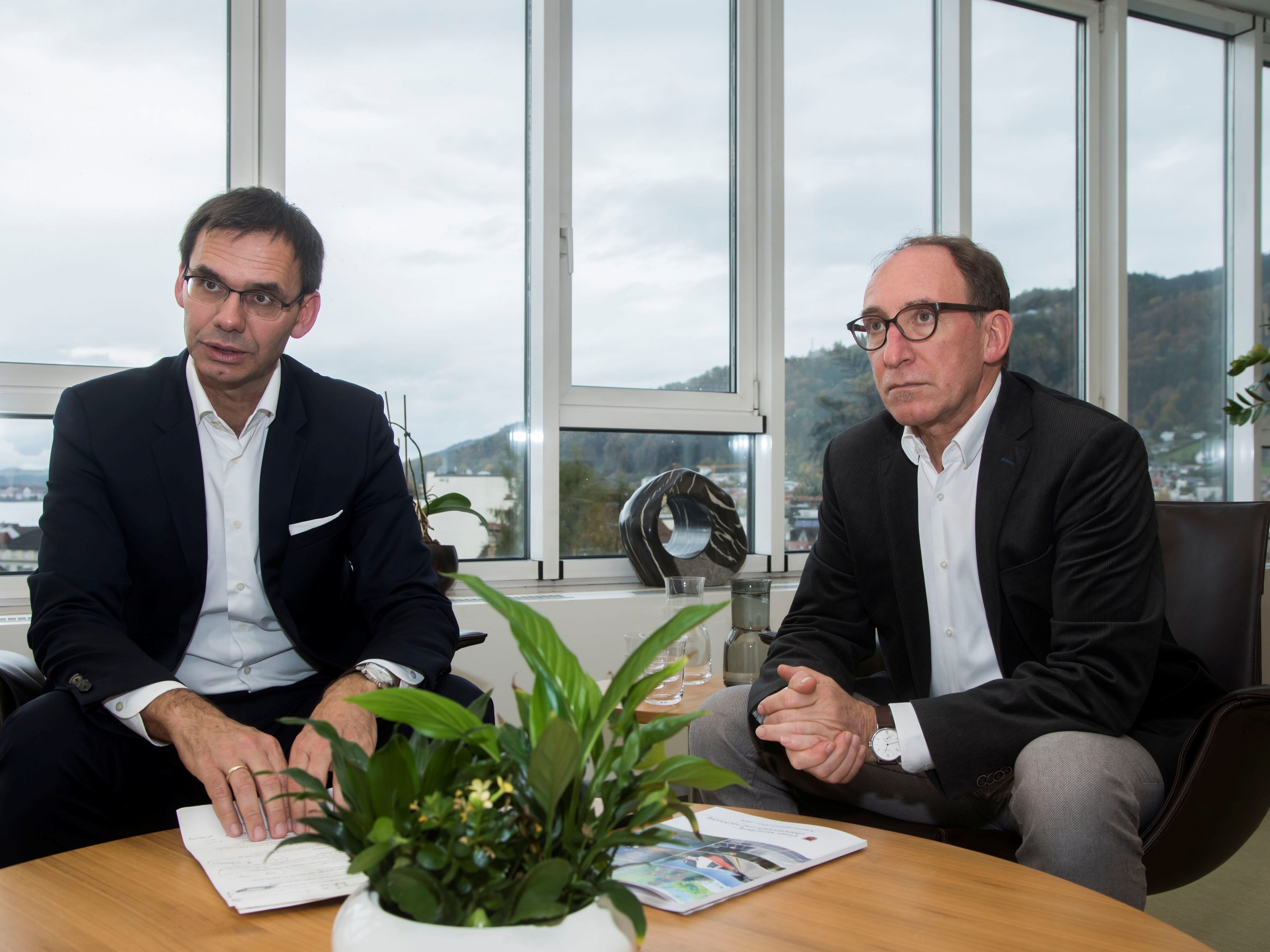 Unterstützung besonders für Wirtschaft und Arbeitsmarkt Unterstützung besonders für Wirtschaft und Arbeitsmarkt