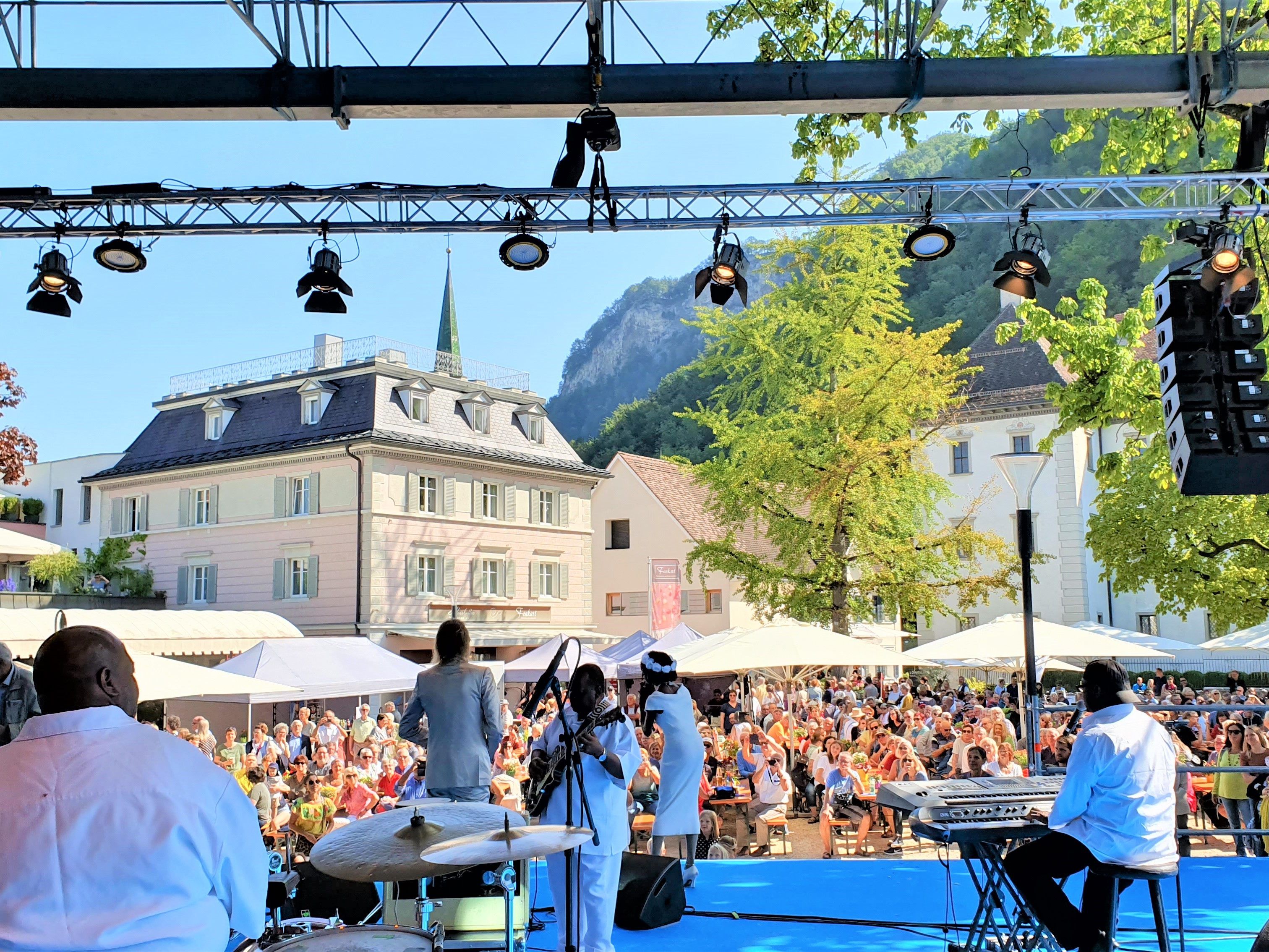 Ein einzigartiges Musikerlebnis wartet am Wochenende in der Emser Innenstadt