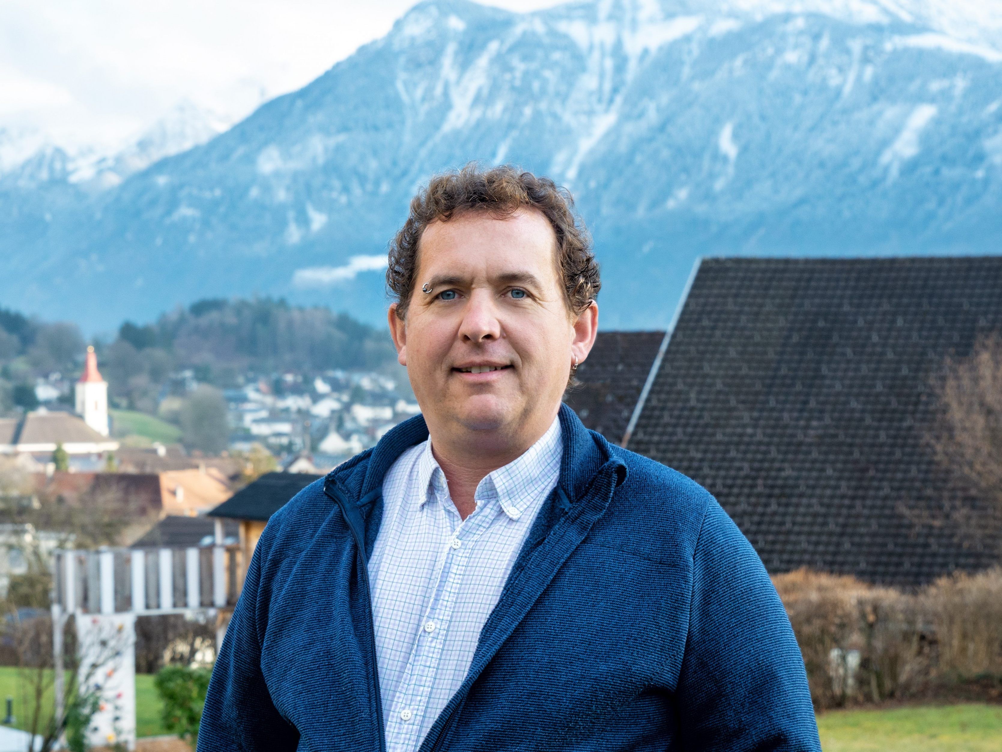 Der Satteinser Bürgermeisterkandidat Andreas Dobler: Ein starker Partner für die Satteinser Betriebe und Mitarbeiter Der Satteinser Bürgermeisterkandidat Andreas Dobler: Ein starker Partner für die Satteinser Betriebe und Mitarbeiter