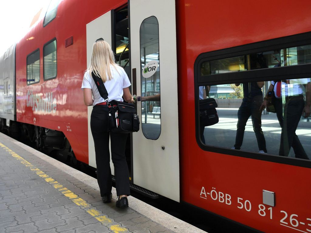 In 2 Stunden 22 Minuten mit dem Zug von Salzburg nach Wien SALZBURG24 In 2 Stunden 22 Minuten mit dem Zug von Salzburg nach Wien SALZBURG24