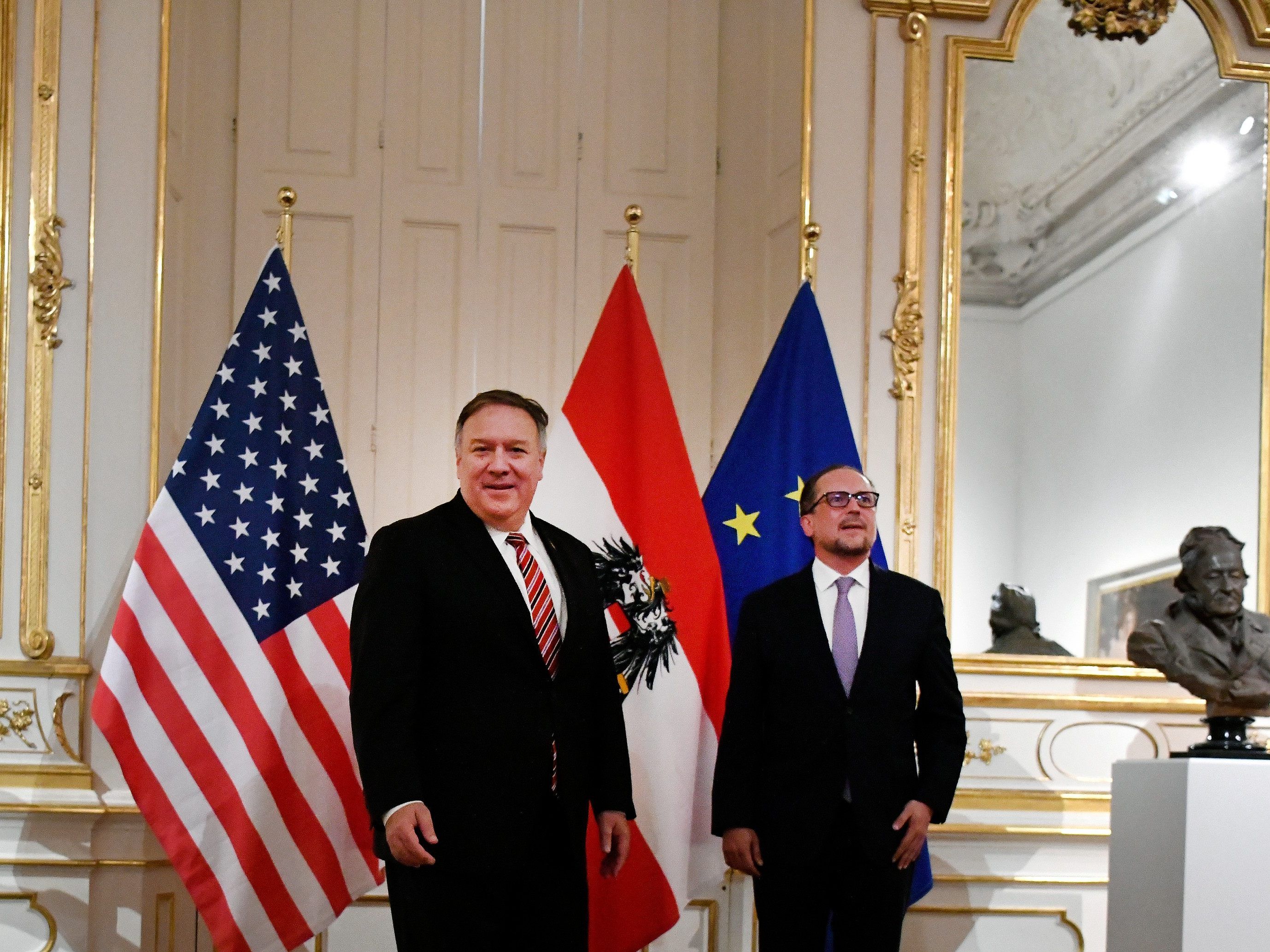 LIVE von der Pressekonferenz.