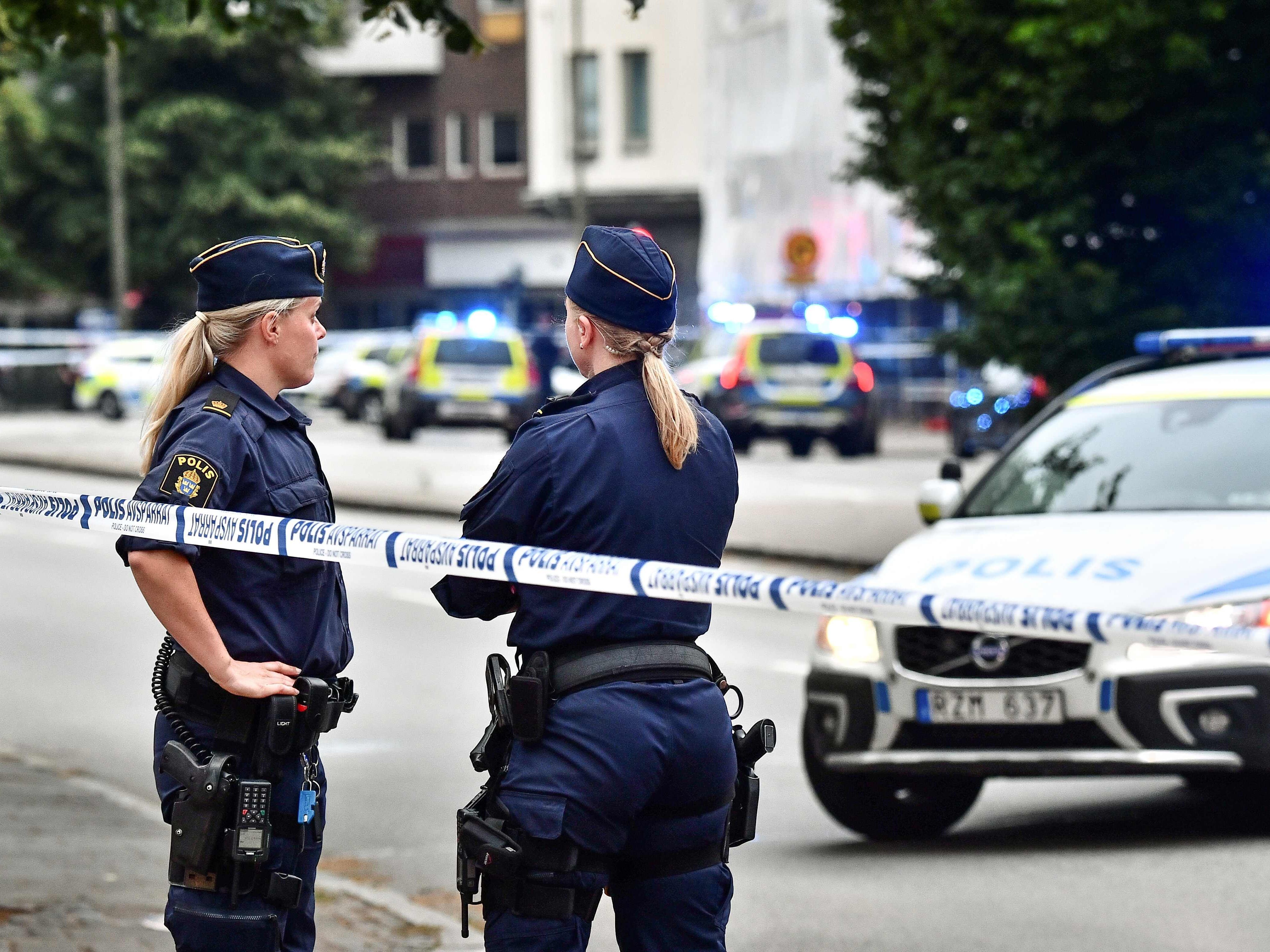 Das Mädchen wurde wohl nur zufällig Opfer der zunehmenden Bandenkriminalität in Schweden. Das Mädchen wurde wohl nur zufällig Opfer der zunehmenden Bandenkriminalität in Schweden.