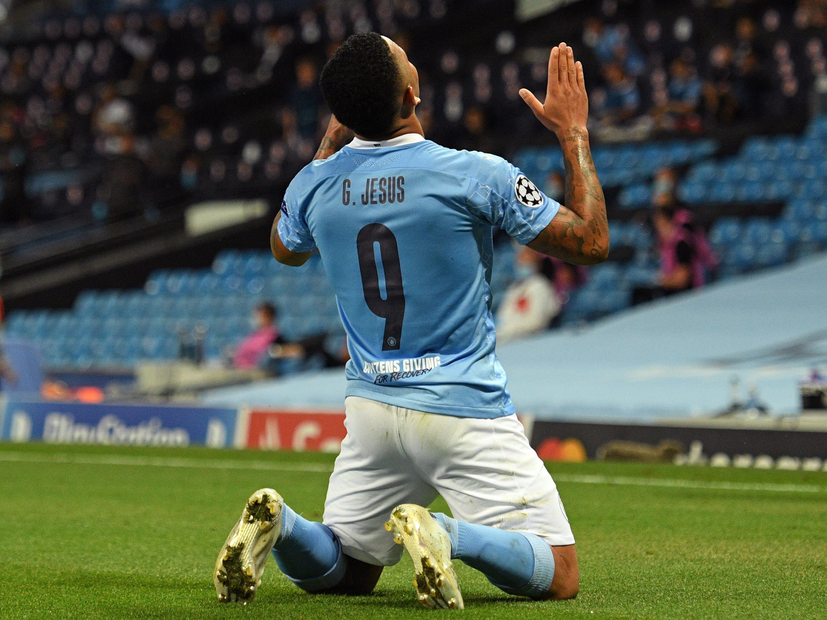 Gabriel Jesus sorgte mit seinem 2:1 für die Entscheidung. Gabriel Jesus sorgte mit seinem 2:1 für die Entscheidung.