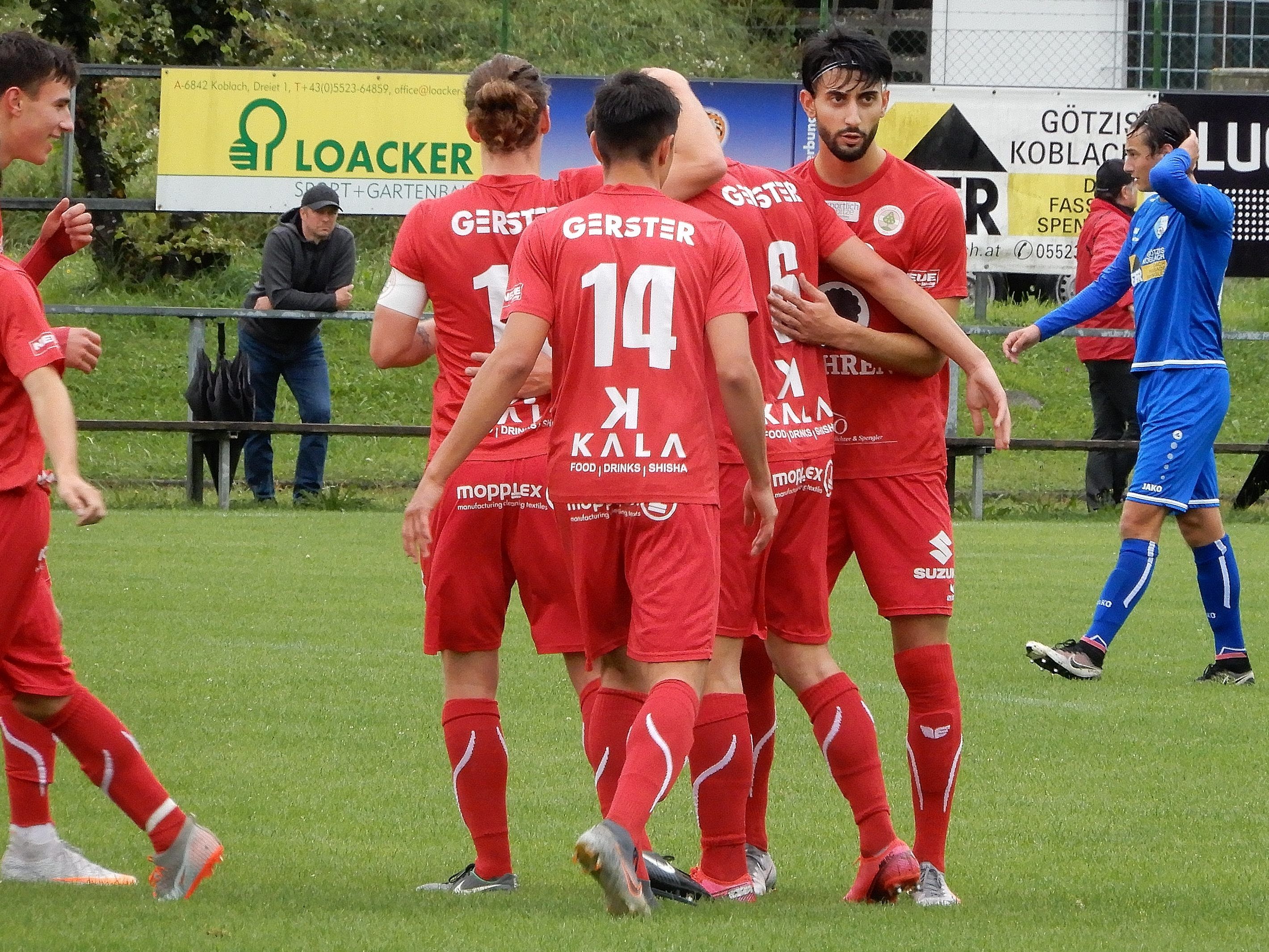 Die FC Dornbirn Juniors jubelten über ihren zweiten Auswärtssieg. Die FC Dornbirn Juniors jubelten über ihren zweiten Auswärtssieg.