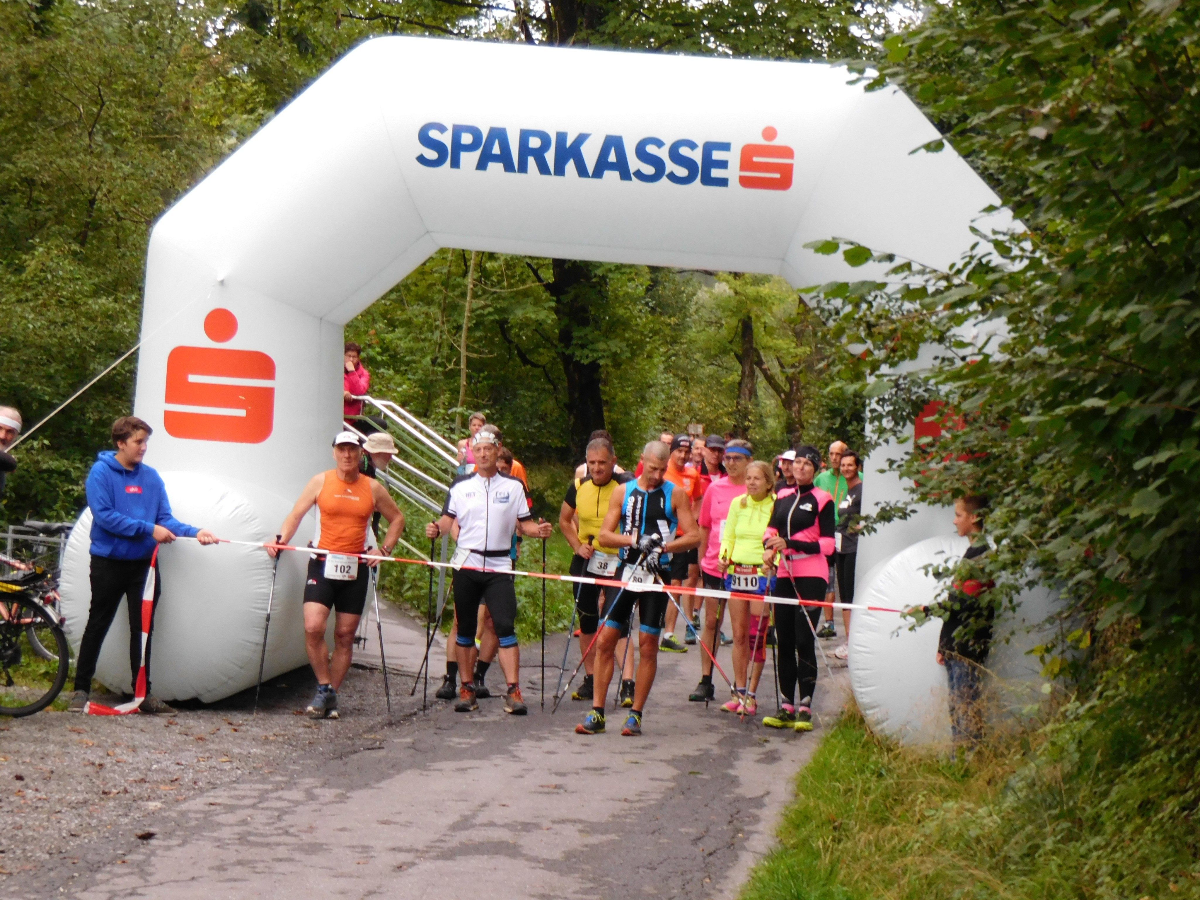 Auch die Gesundheitsläufer nehmen in diesem Jahr den Weg auf den Karren auf sich Auch die Gesundheitsläufer nehmen in diesem Jahr den Weg auf den Karren auf sich