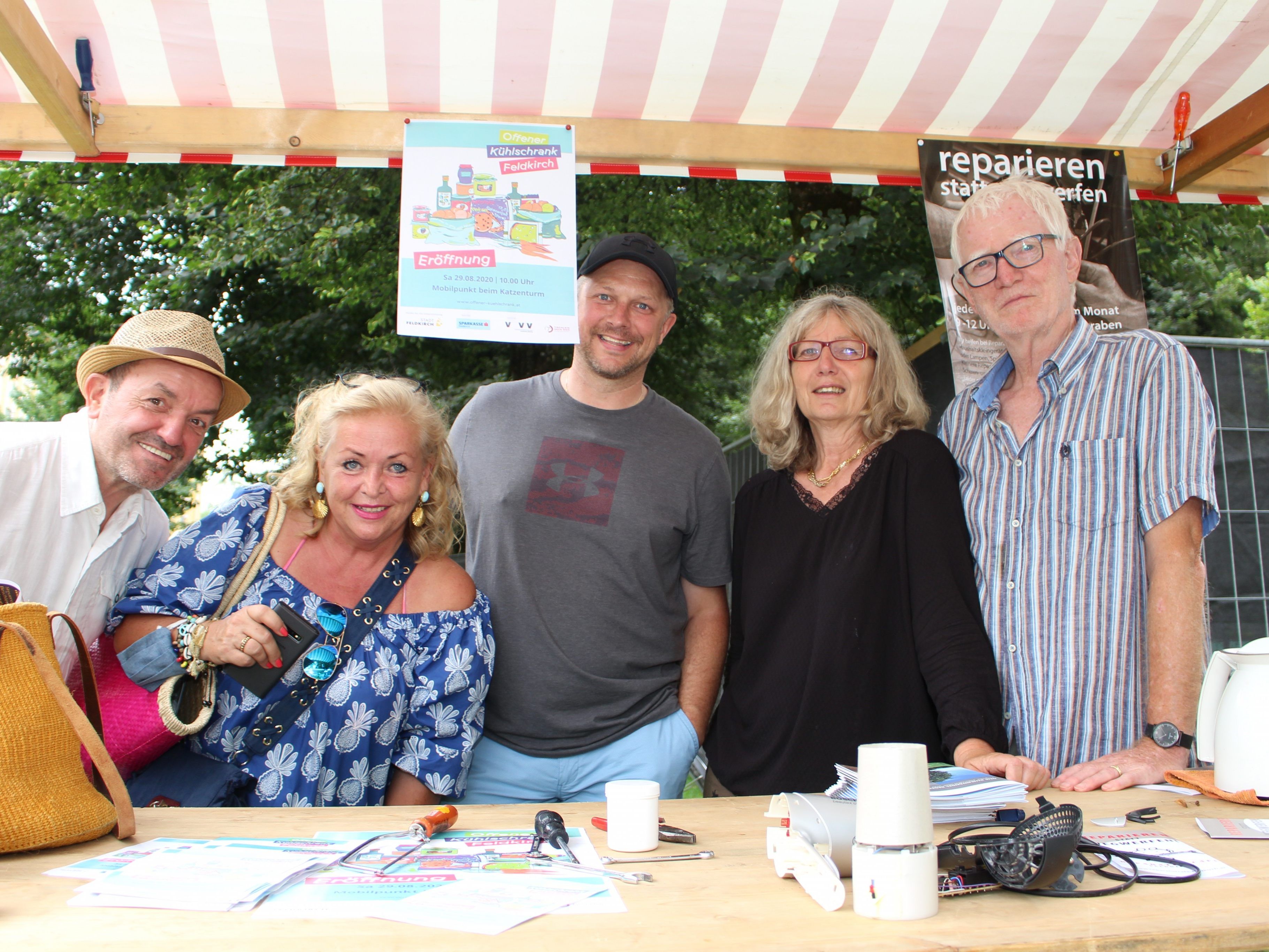 Peter Lampert, Stefanie Purtscher, Marcel Längle, Marlene Thalhammer und Gregor Pfleger auf dem Re-Use-Day
