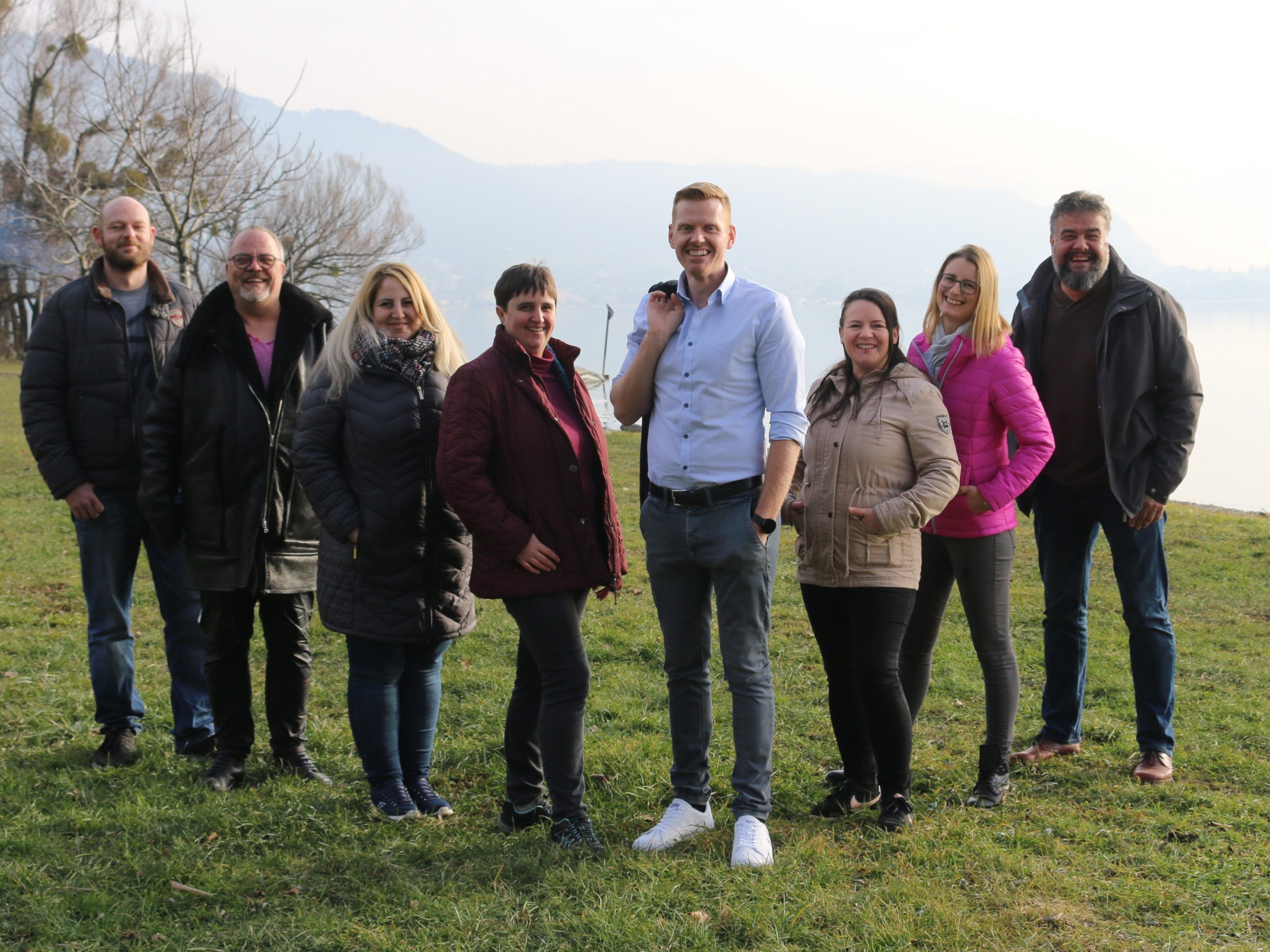 vlnr. Manfred Lux (39), Christian Kofler (56), Christina Zöhrer (37), Sonja Moser (40), Dominik Greißing (36), Marina Baurenhas (36), Marion Herburger (37), Diethard Lang (58)