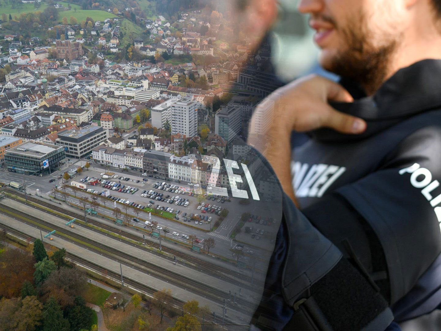 Zwei Polizisten wurden durch Splitter verletzt.