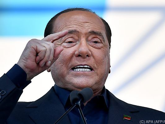 Berlusconi angeblich symptomfrei