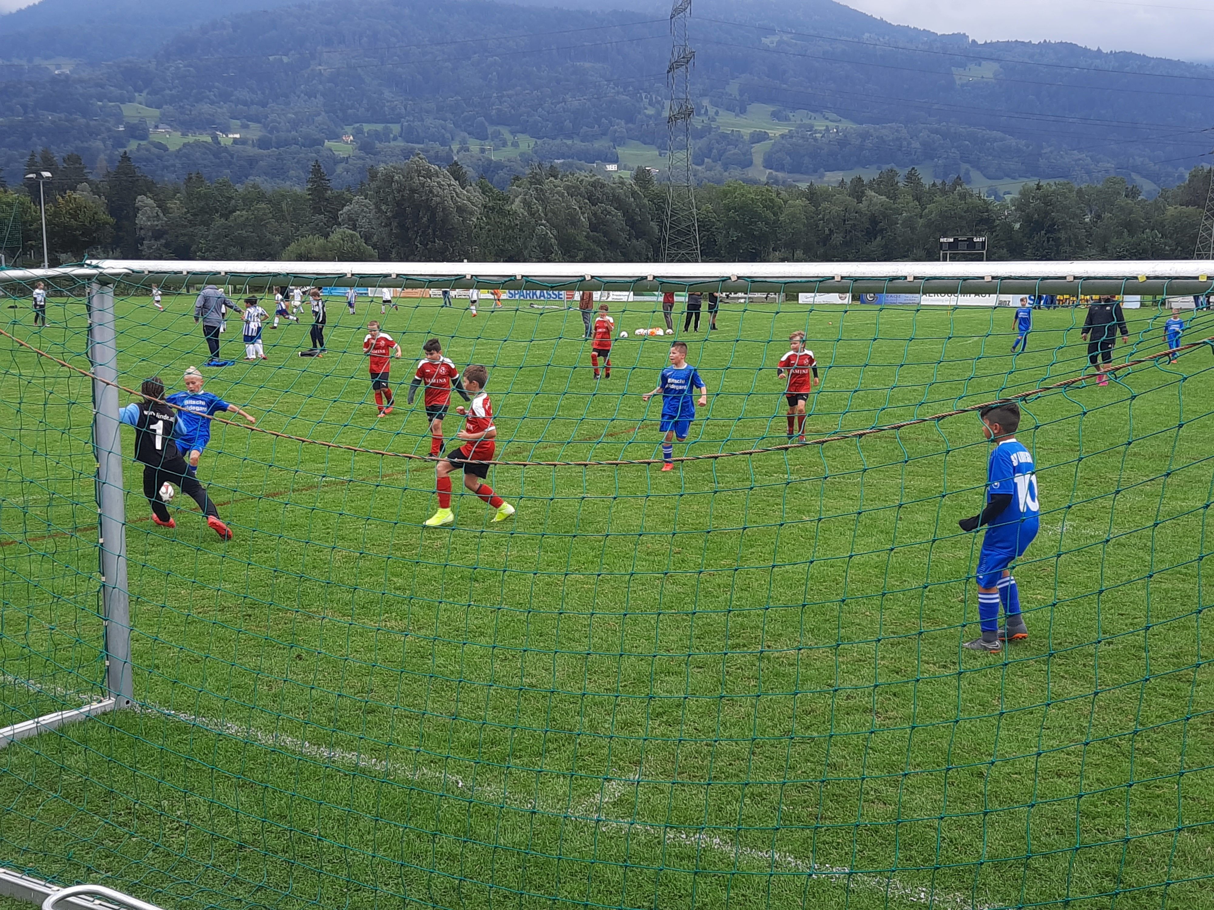 Sehenswerter und  spannender Nachwuchsfusball in Satteins