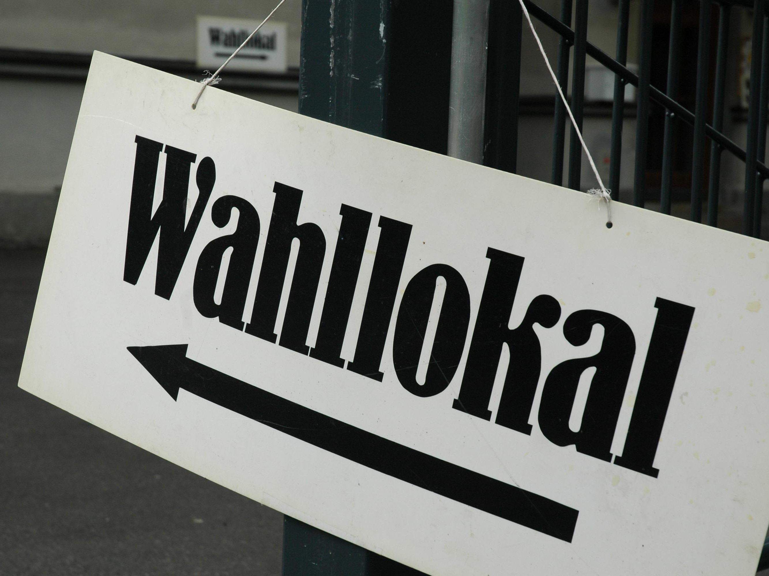 Am nächsten Sonntag wird gewählt. Am nächsten Sonntag wird gewählt.