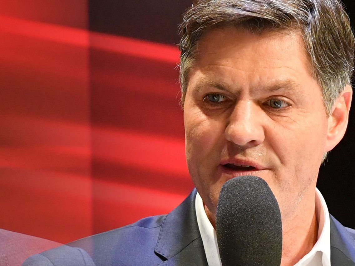 Daniel Allgäuer (r.) von der FPÖ übt scharfe Kritik am amtierenden Feldkircher Bürgermeister Wolfgang Matt (l.)