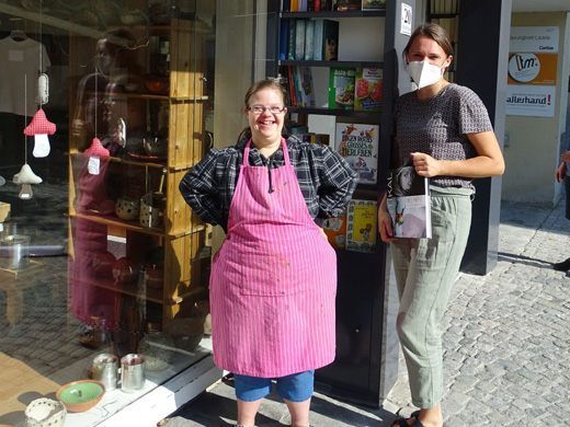 Der neue Bücherschrank in der Bludenzer Sturnengasse.