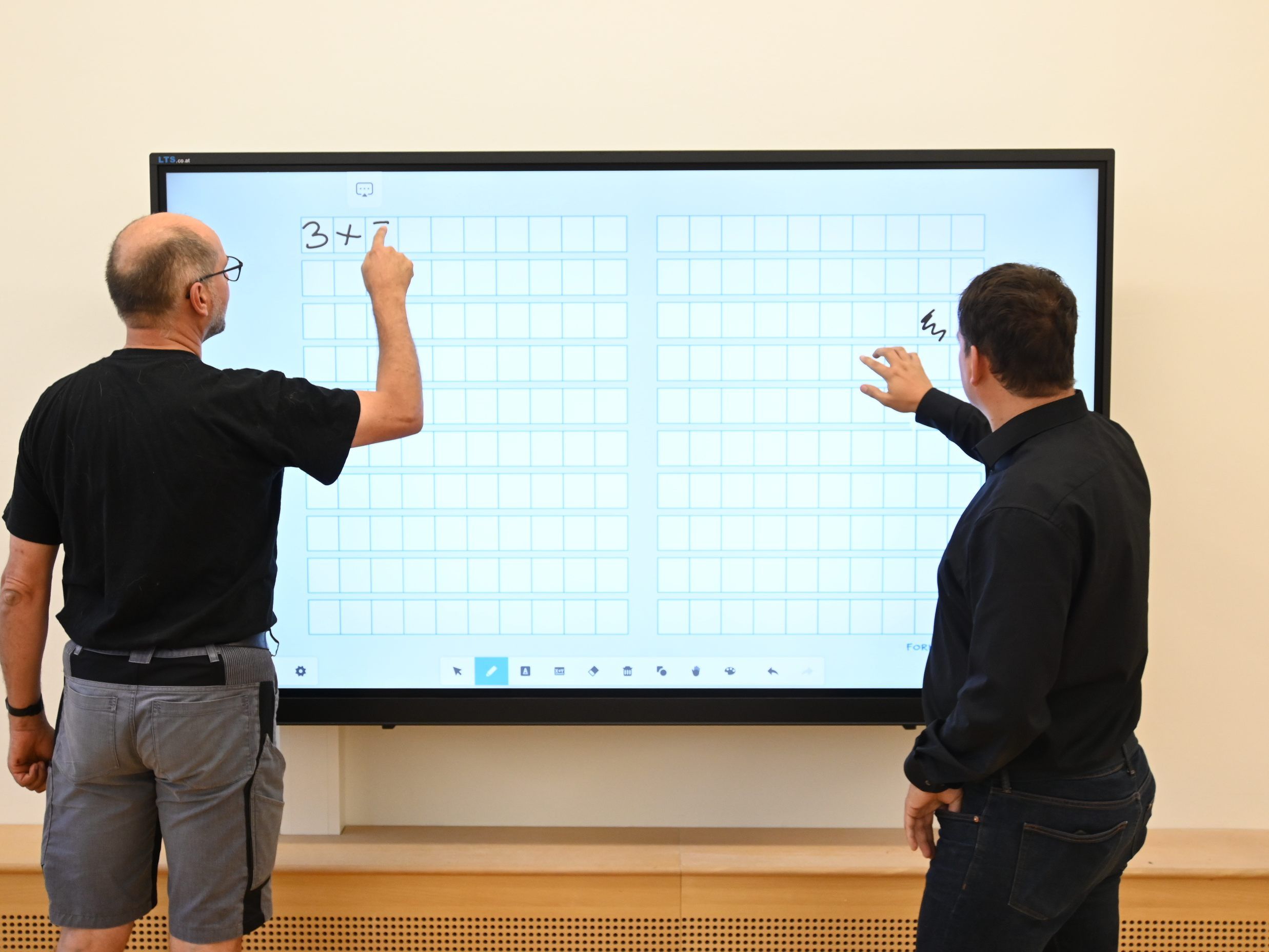 digitale Schultafeln in Schwarzach