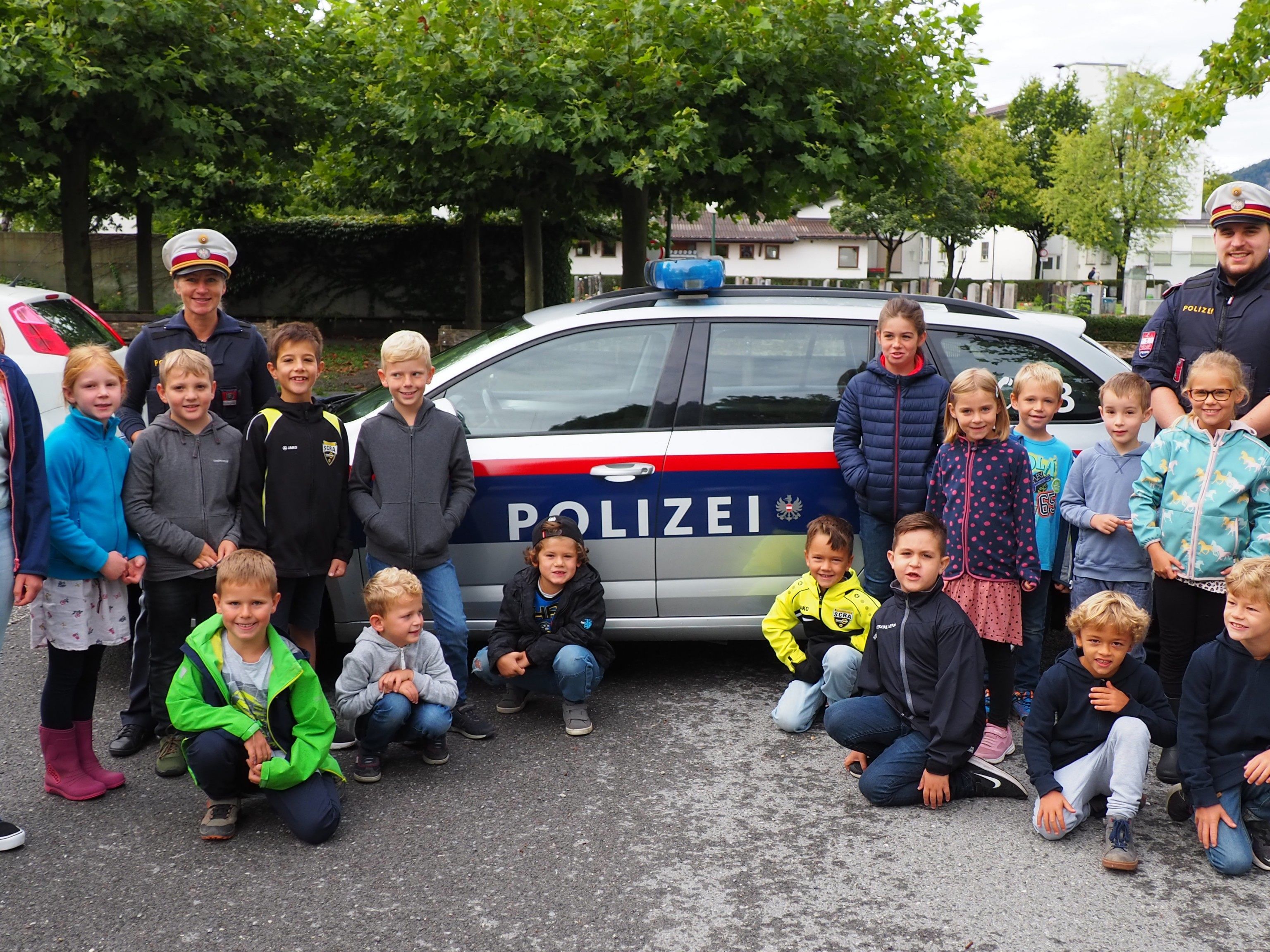 Der Altacher Sommer besuchte die Polizeidienststelle Altach Der Altacher Sommer besuchte die Polizeidienststelle Altach
