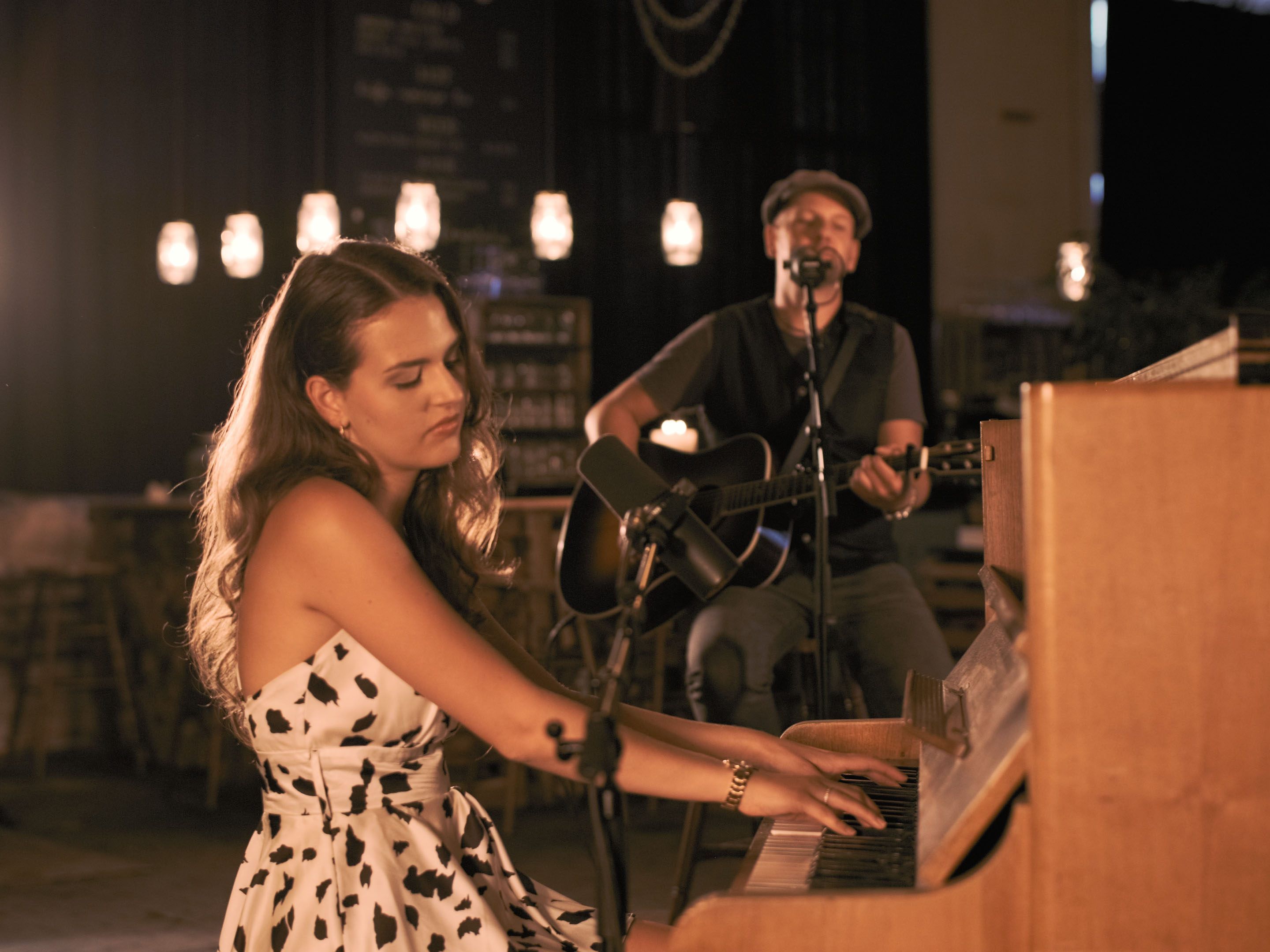 Amber Rae und Jochen Grabher präsentieren ihren neuen Song Amber Rae und Jochen Grabher präsentieren ihren neuen Song