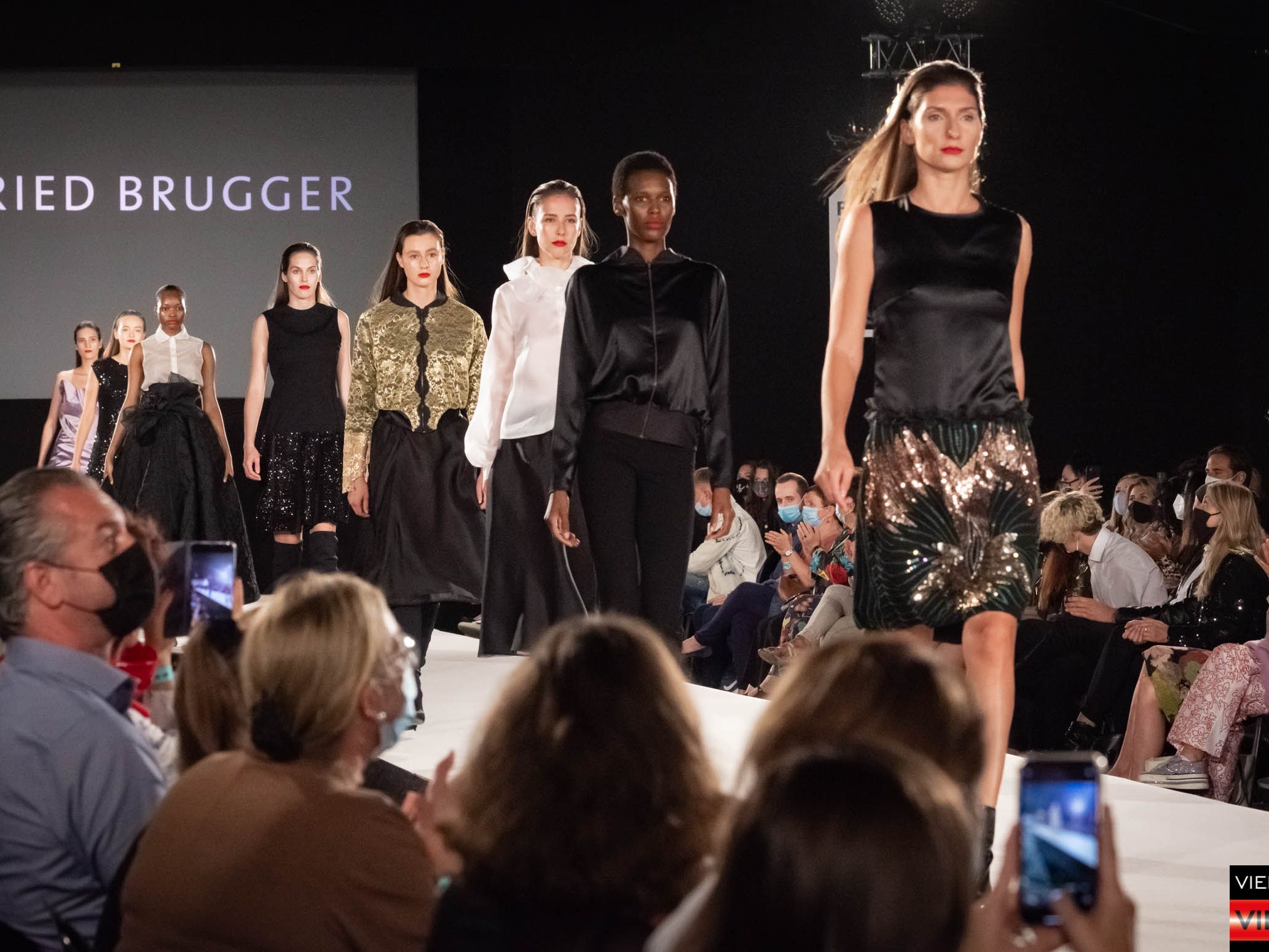 MQVFW20 08.09.2020 Fashion Show of Ingried Brugger