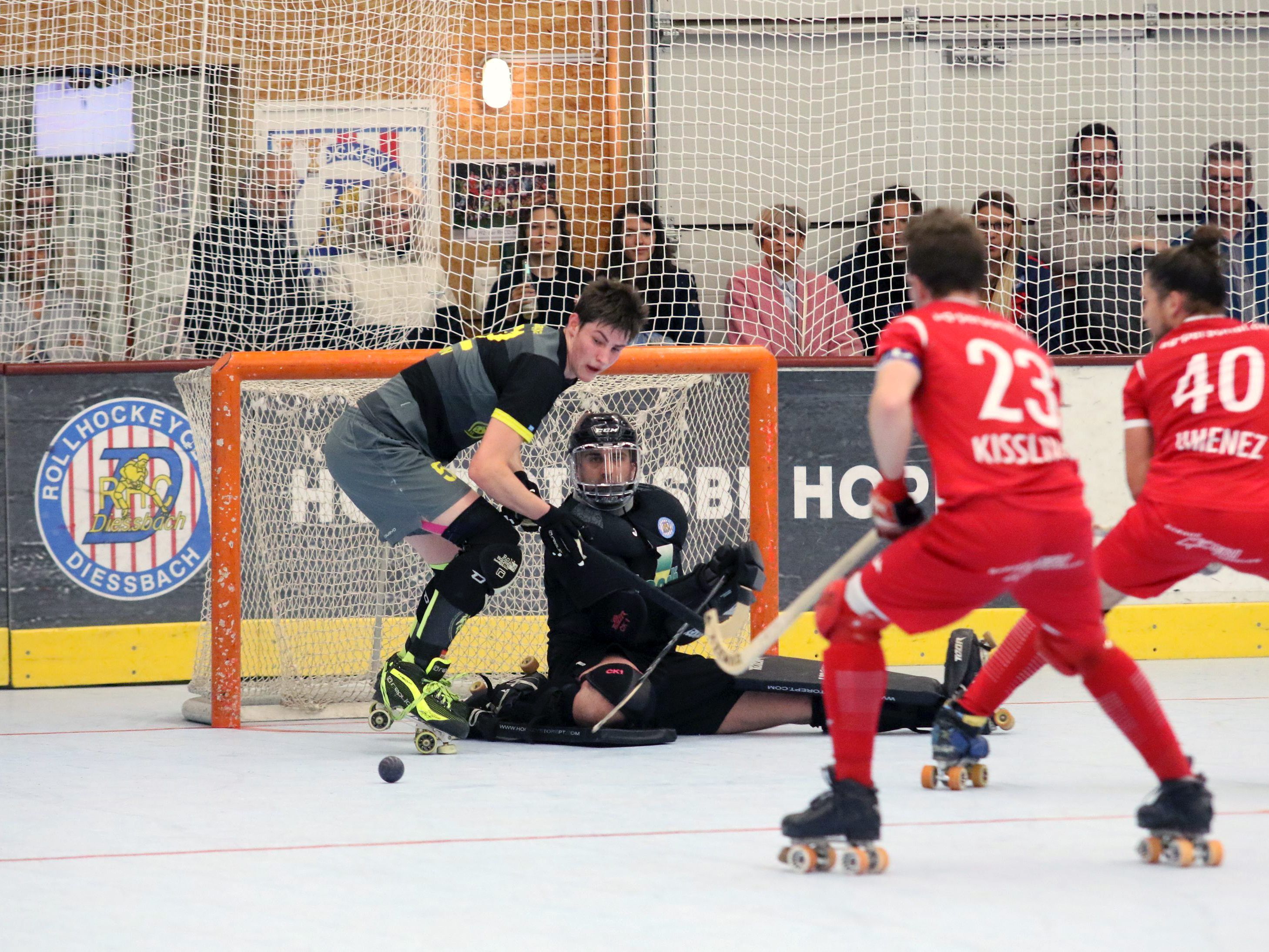 Das erste Spiel lief wie erwartet nicht gerade rund für den RHC Dornbirn. Das erste Spiel lief wie erwartet nicht gerade rund für den RHC Dornbirn.