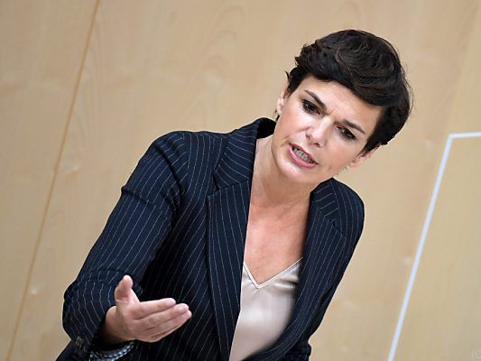 Rendi-Wagner kritisiert "verantwortungslose Kommunikationspolitik"