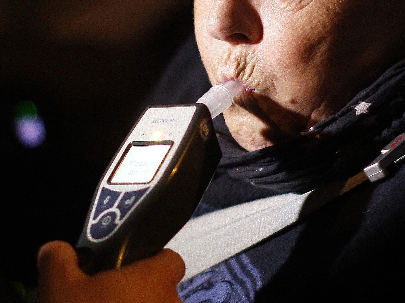 Der 27-Jährige war alkoholisiert und zu schnell unterwegs. Der 27-Jährige war alkoholisiert und zu schnell unterwegs.