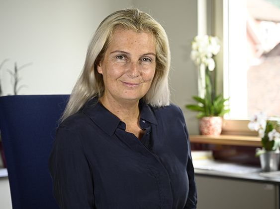 Eva-Maria Düringer: „Sie halten die Daten bereit, wir kümmern uns um den Rest.“ (Foto: Marc Wolf/ AK Vorarlberg) Eva-Maria Düringer: „Sie halten die Daten bereit, wir kümmern uns um den Rest.“ (Foto: Marc Wolf/ AK Vorarlberg)