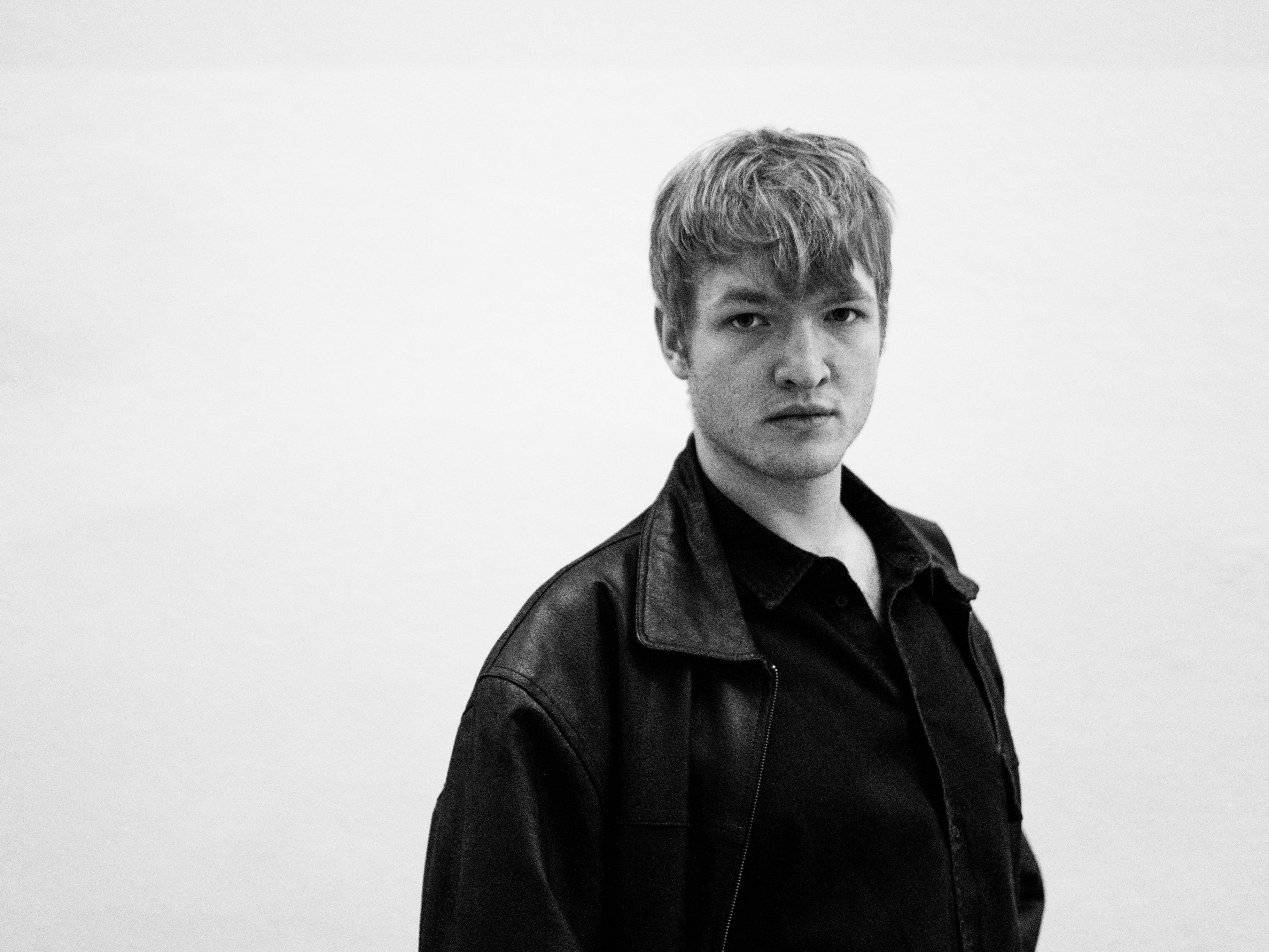 Felix Kramer präsentiert am 10. Oktober sein neues Album im Spielboden. Felix Kramer präsentiert am 10. Oktober sein neues Album im Spielboden.